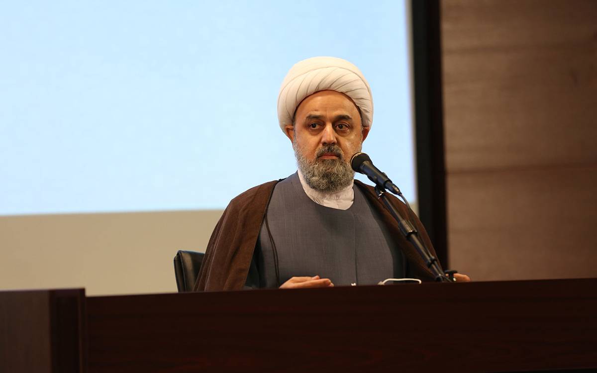 إيران تدعو شيخ الأزهر لزيارتها لبحث أسس الحوار الإسلامي-الإسلامي