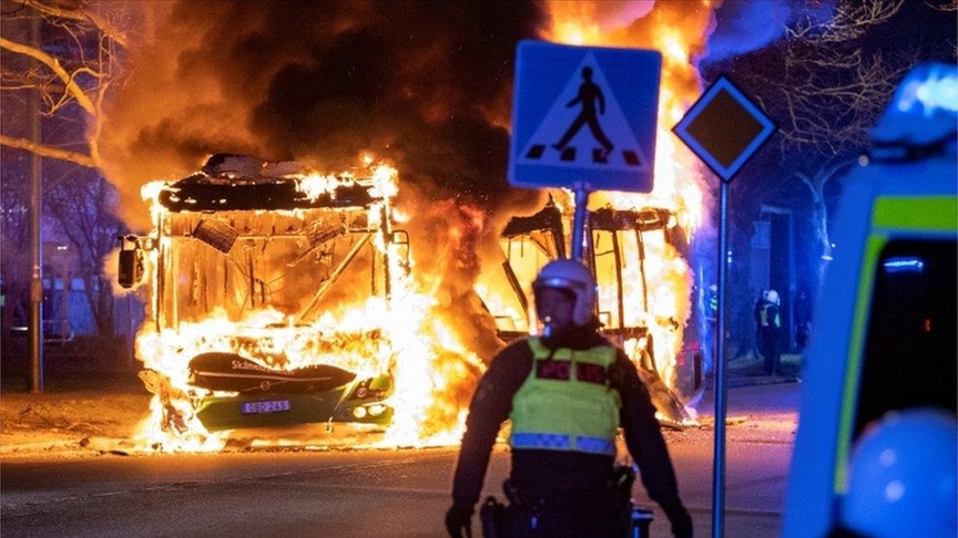 مالمو السويدية تحترق بعد إحراق جديد للمصحف الشريف