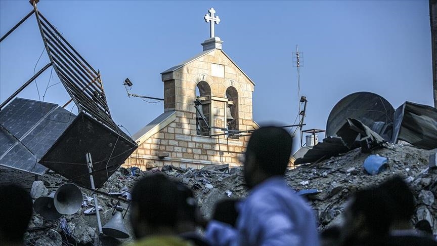 البابا فرنسيس يدين قصف المدنيين العزل بغزة: هذا إرهاب