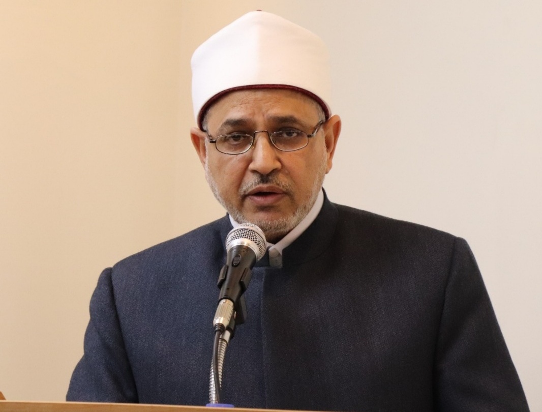 رئيس جامعة الأزهر: الحوار بين الأديان يعزز قيم السلام