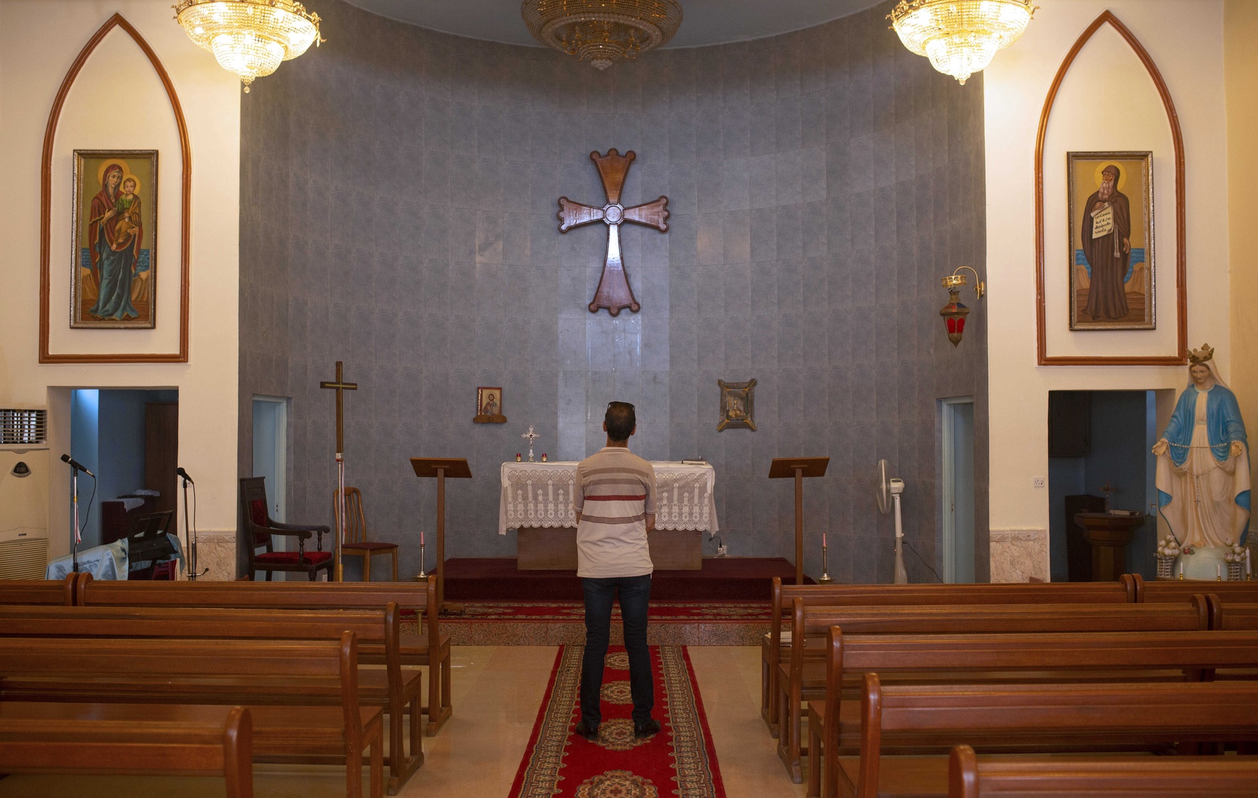 تحذيرات من موجة مغادرة جديدة للمسيحيين من العراق