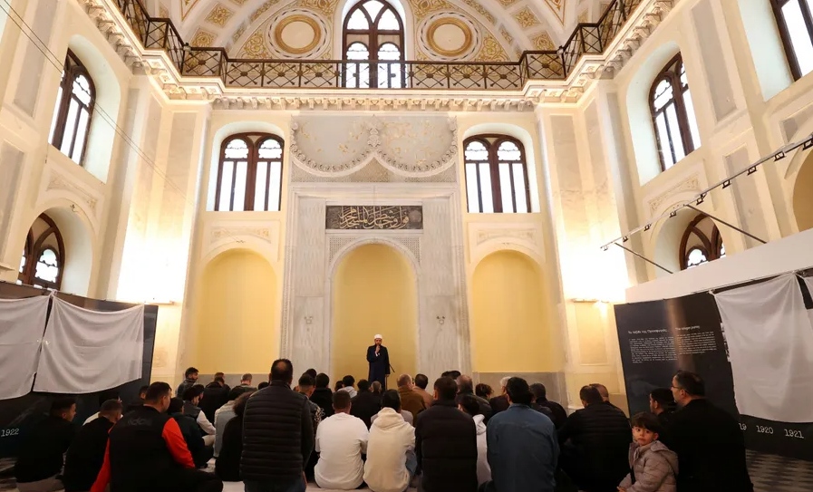 اليونان تعيد افتتاح مسجد بعد إغلاقه لأكثر من قرن